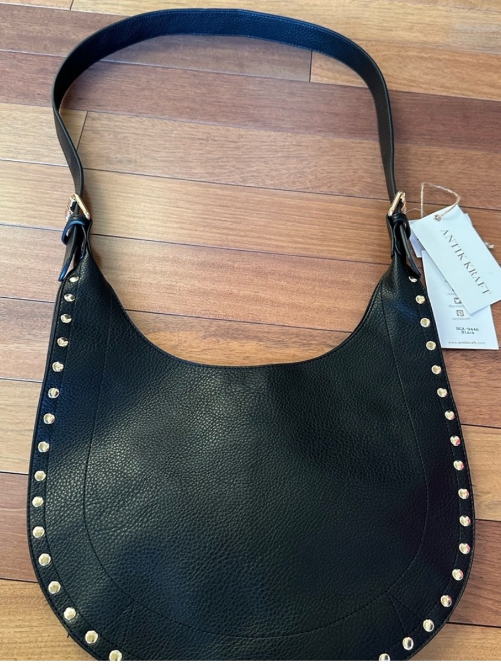NWT Antiq Craft Hobo Leather Stud Bag